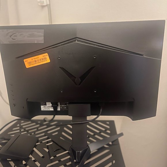 22" Acer LCD Monitors, Nitro QG221Q, Gaming LCD Monitor - Picture 4 of 9